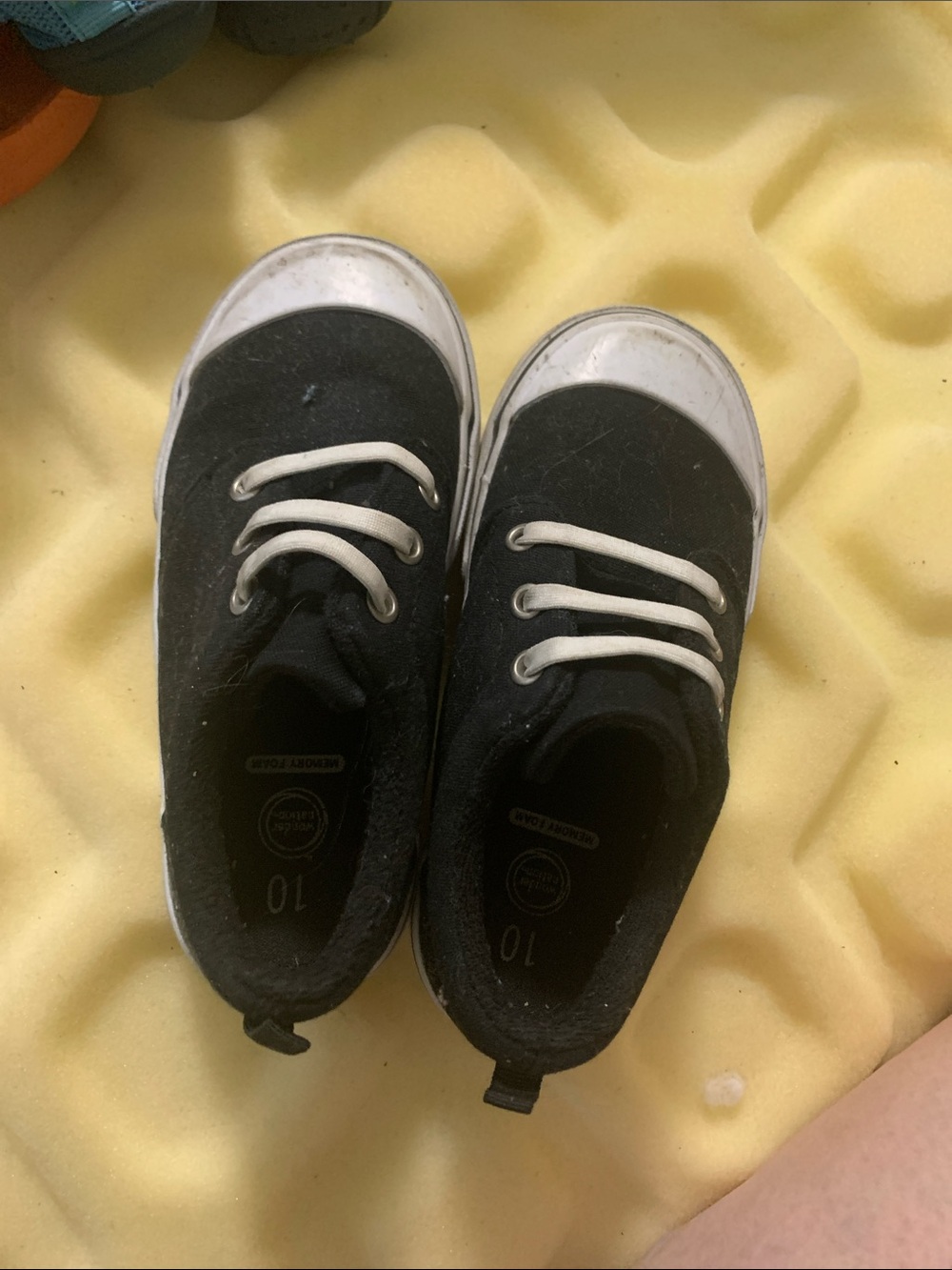 wonder nation Black and White Kids Sneakers